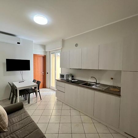 De Amicis Apartment Pietra Ligure Exterior foto